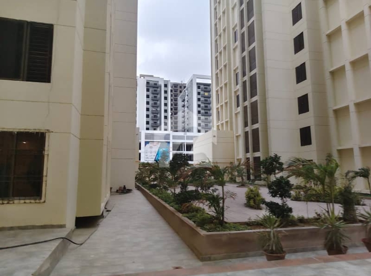 2 Bed Apartment for Rent in Scheme 33 Sector 34-A Karachi — photo 1