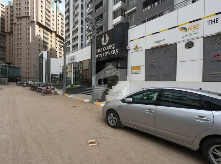 4 BED DD FLAT IN COURT REGENCY — photo 1