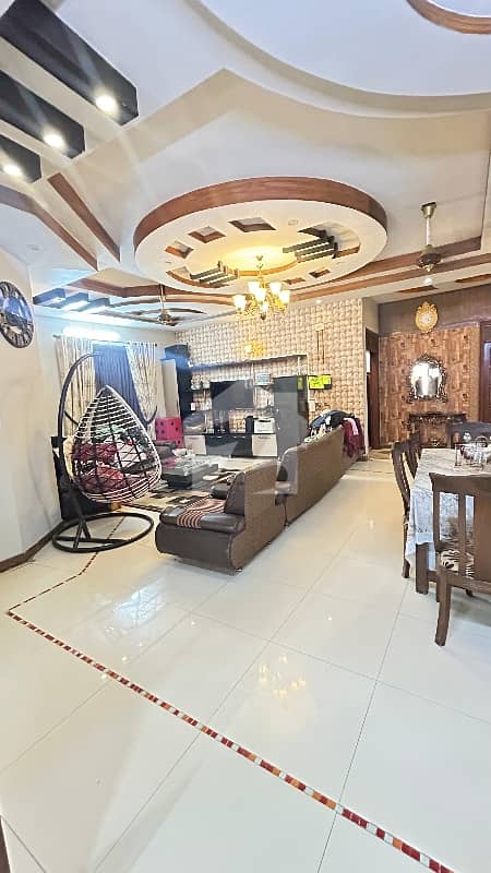 400 Square Yards Double Storey House For Sale Block 3a Gulistan-e-Jauhar — photo 4