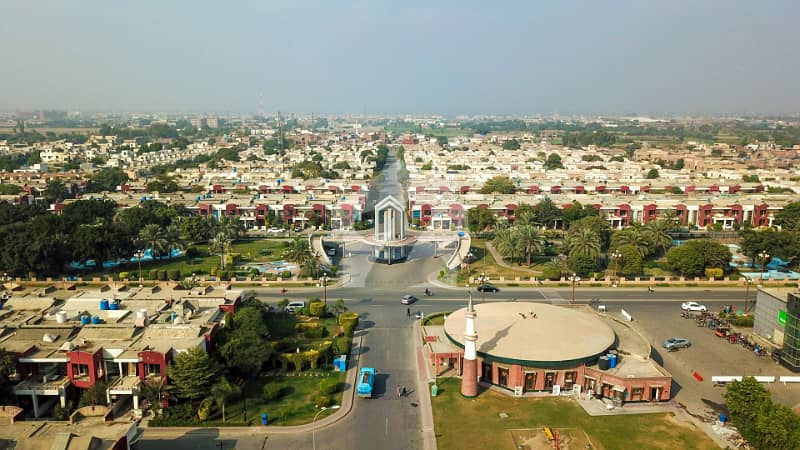 5 Marla Residential Open Form Plot For Sale In Sector G Bahria Town Lahore — photo 1