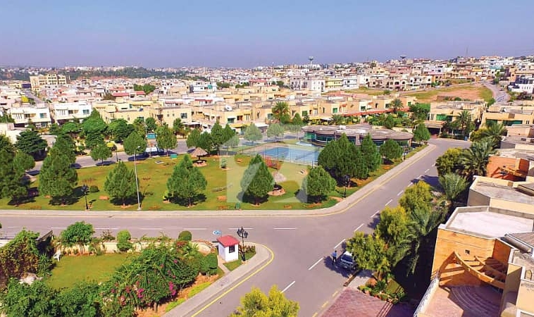 5 Marla Residential Open Form Plot For Sale In Sector G Bahria Town Lahore — photo 2