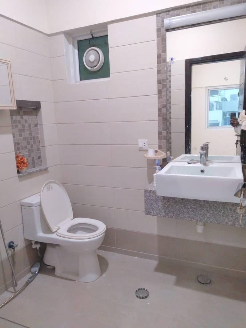 DHA Phase 8 Rental Properties — photo 2