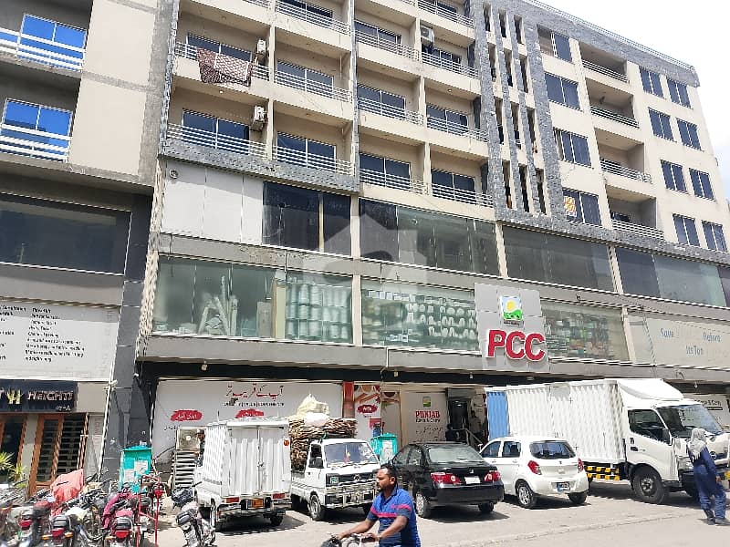Ground Floor Shop For Sale — photo 1