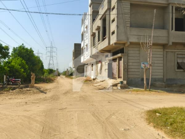 120 Sq Yd Plot for Sale in Saadi Garden, Scheme 33, Karachi — photo 1