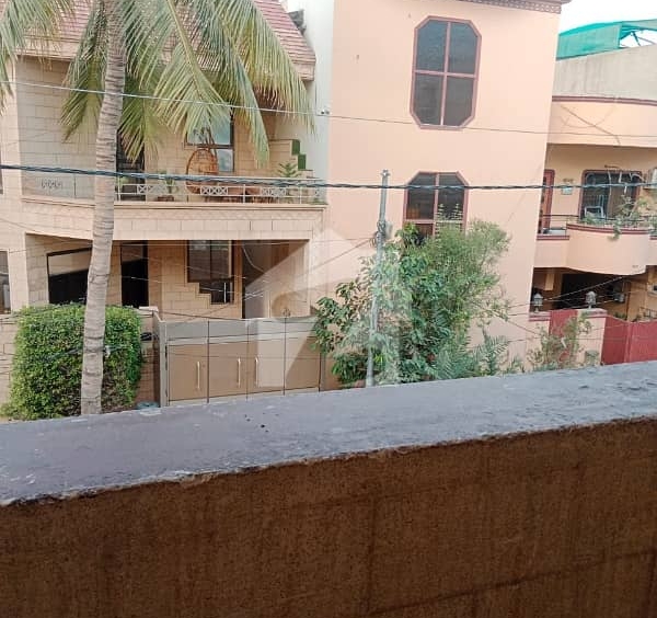240 Sq Yd 8 Bedroom Property for Sale in Block 13, Gulistan-e-Johar, Karachi — photo 1