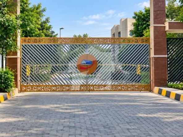 240 Sq Yd Property for Sale in Central Information CHS, Scheme 33, Karachi — photo 1