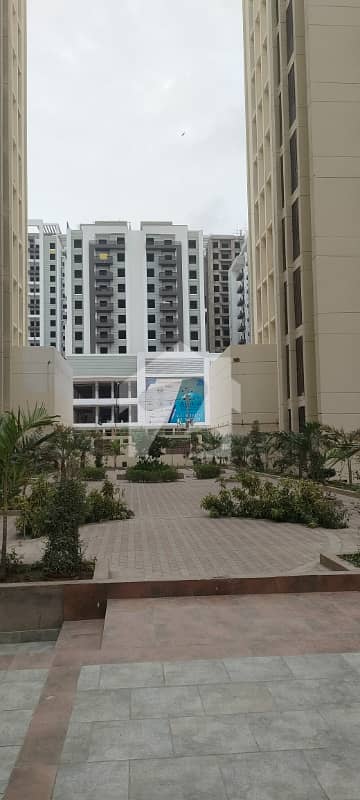 3 Bed Apartment for Sale in Sector 34-A, Scheme 33, Karachi — photo 1